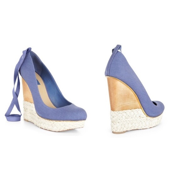 BCBGMaxazria Gazelle Ankle Tie Platform Wedges - Picture 8 of 8